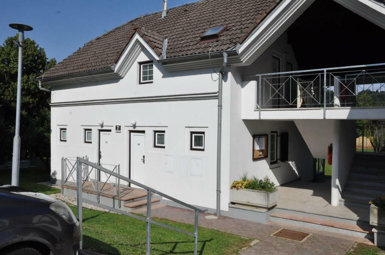Vas Lipa 7 -30 Appartement *